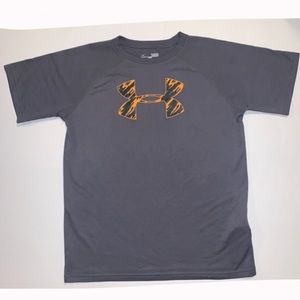 Youth Under Armour T-shirt